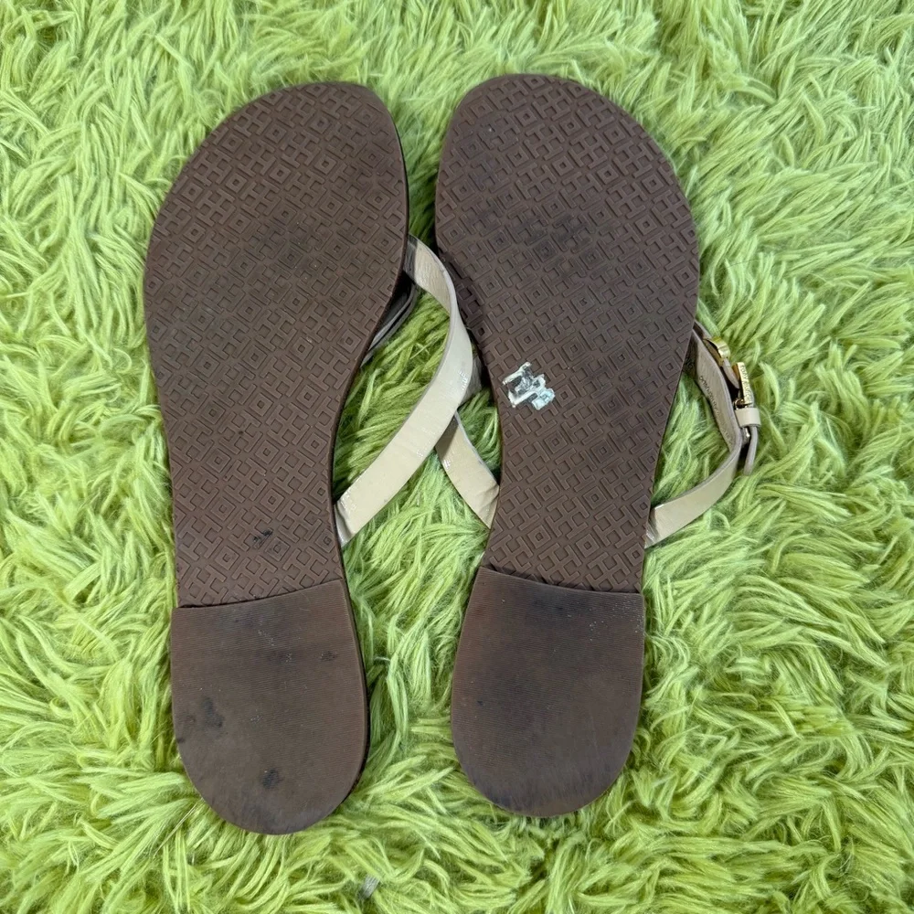 Tory Burch Cream Flip Flops Sandals (9)